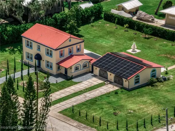 1110 Hotiyee Avenue, Sebring, FL 33870