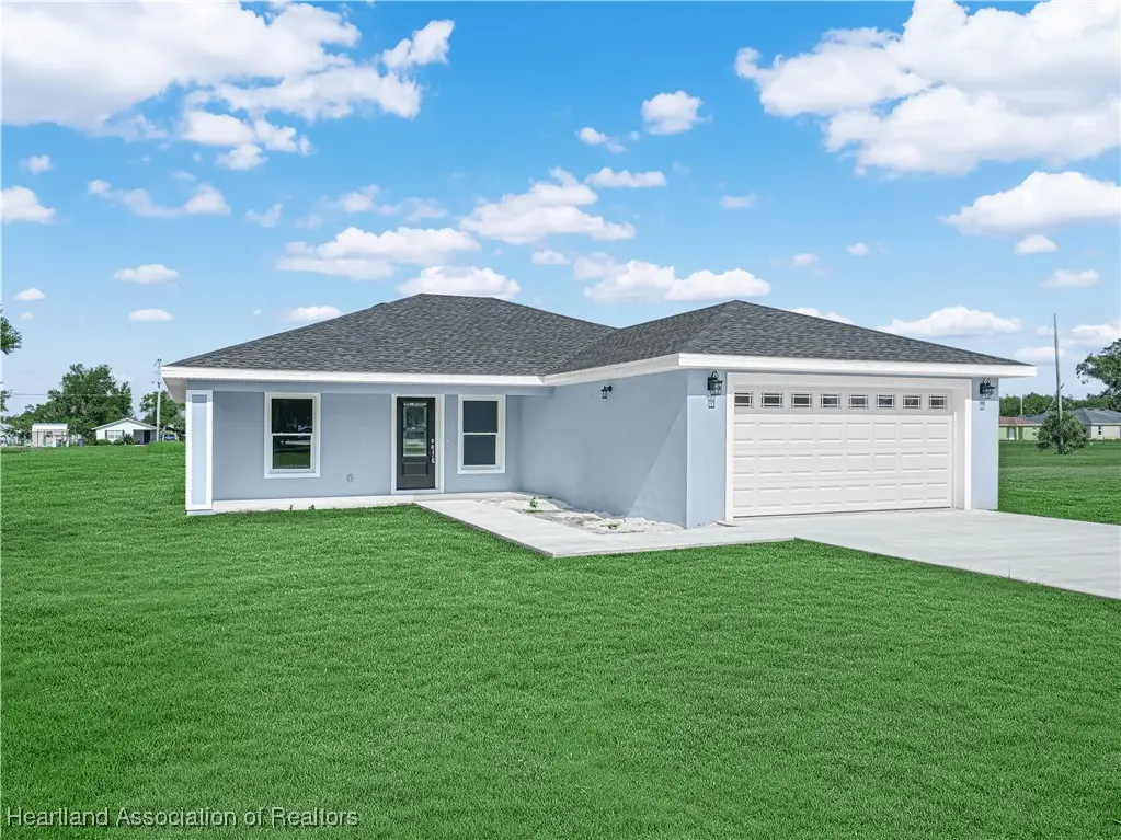 4823 Chester Avenue, Bowling Green, FL 33834 - Image #1