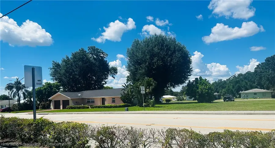 201 Dal Hall Boulevard, Lake Placid, FL 33852 - Image #2