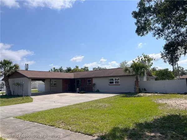 1624 Lagrange Avenue, Sebring, FL 33870