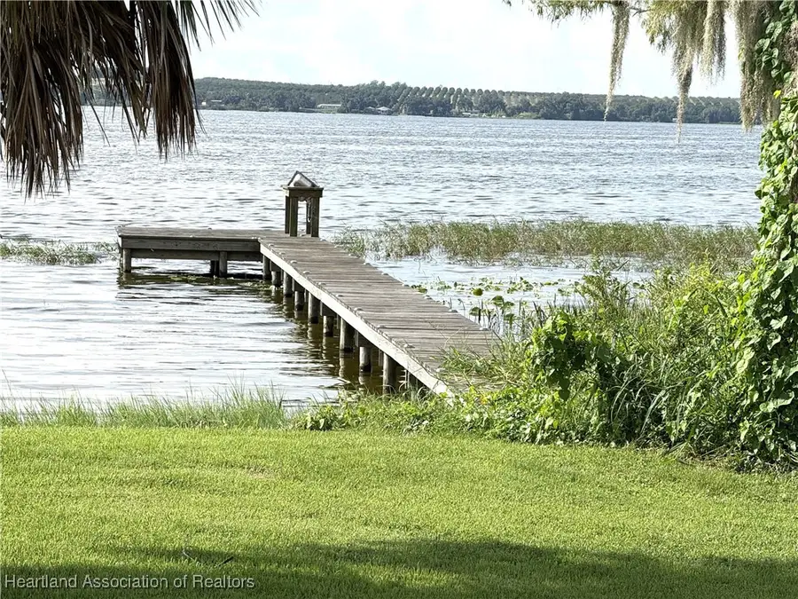 823 N Lake Reedy Boulevard, Frostproof, FL 33843 - Image #2