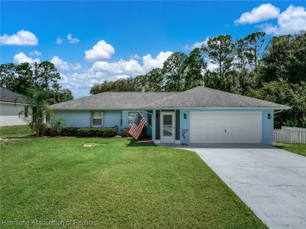108 Lavender Avenue, Lake Placid, FL 33852 - Image #1