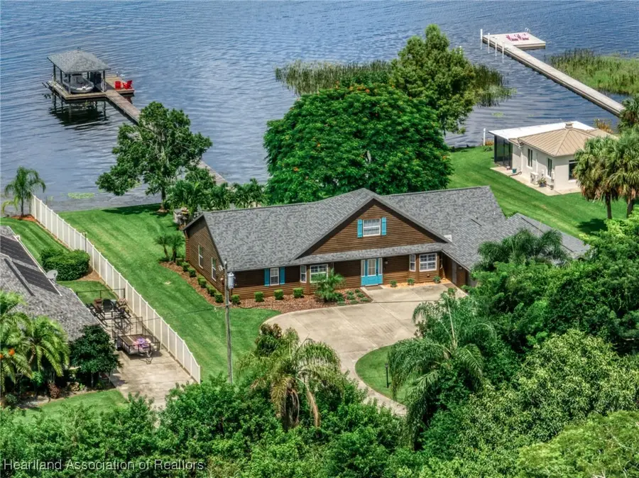160 S Huntley Drive, Lake Placid, FL 33852 - Image #2