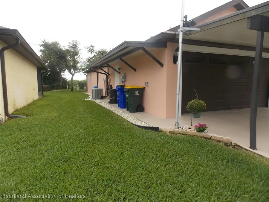 152 Woodside Drive, Lake Placid, FL 33852 - Image #2