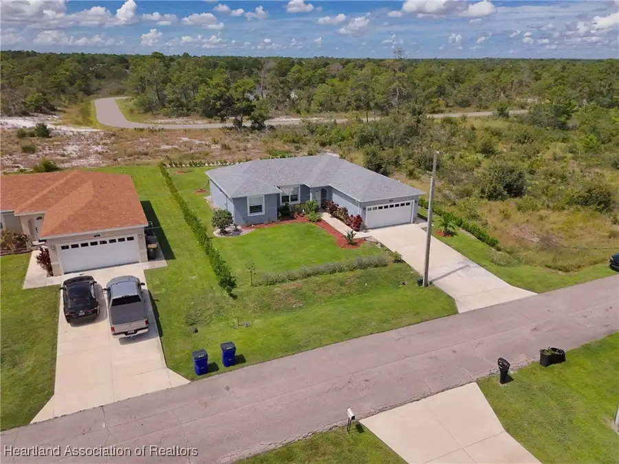 109 Fire Island Avenue Ne, Lake Placid, FL 33852 - Image #3