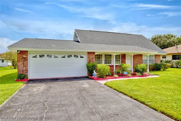 3818 Medina Way, Sebring, FL 33875