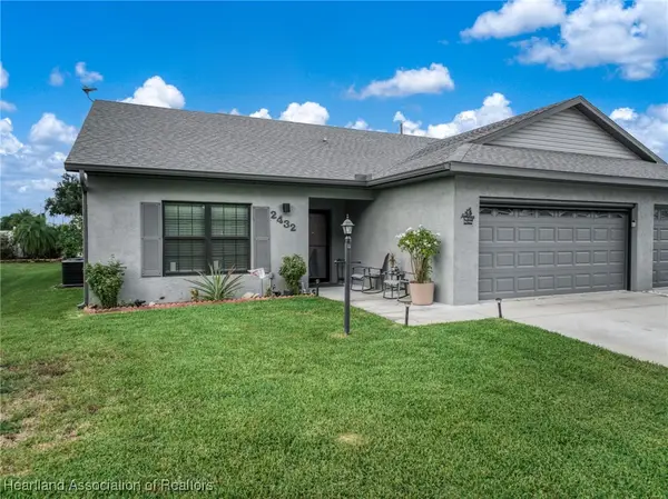 2432 N Orangewood Street, Avon Park, FL 33825