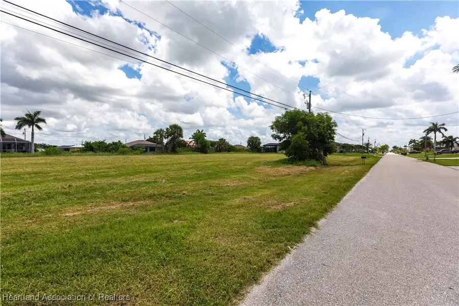 2317 SW 28th Terrace, Cape Coral, FL 33914 - Image #2