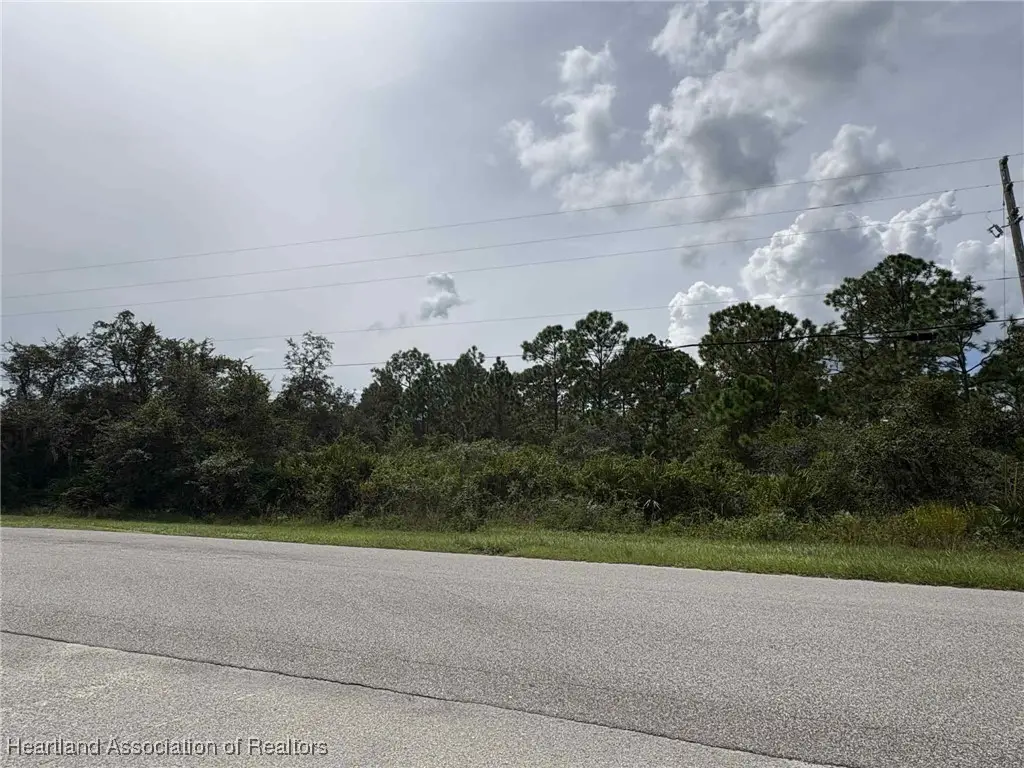 60 S Riverdale Road, Avon Park, FL 33825 - Image #1