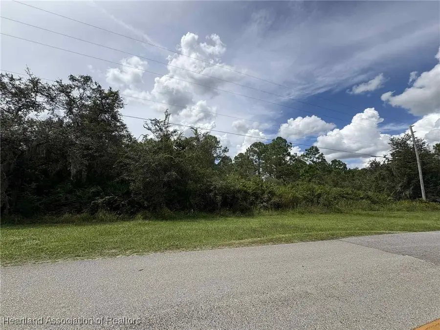 60 S Riverdale Road, Avon Park, FL 33825 - Image #2
