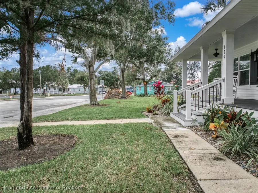 129 S Pine Street, Sebring, FL 33870 - #3