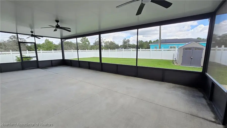 920 Tea Rose Street, Lake Placid, FL 33852 - Image #3