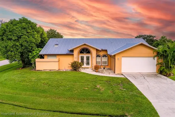 6958 NW Hartney Way, Port St Lucie, FL 34983