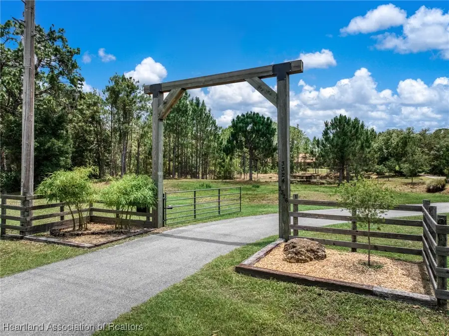 3324 Miller Avenue, Lake Placid, FL 33852 - Image #2