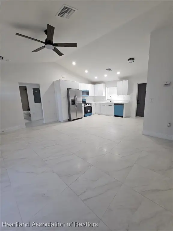 748 Kingfisher Avenue Nw, Lake Placid, FL 33852 - Image #3