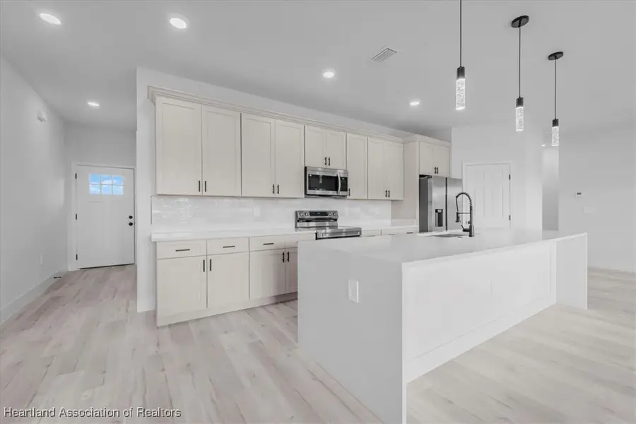 4873 Myrtle Beach Drive, Sebring, FL 33872 - Image #3