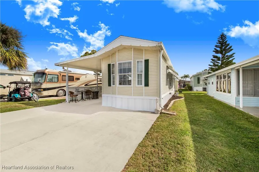 228 Big Pine Avenue S, Frostproof, FL 33843 - #3