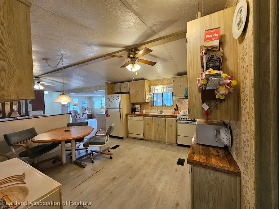 30441 Sunshine Lane, Sebring, FL 33870 - Image #3