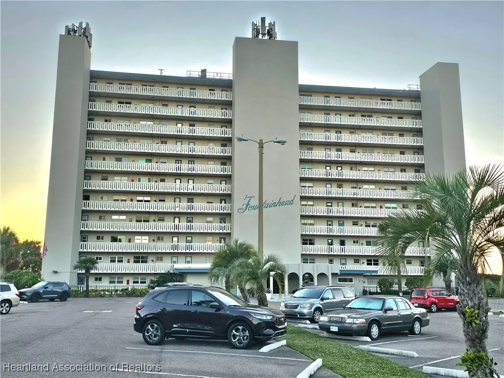 2131 Lakeview Drive #400, Sebring, FL 33870 - Image #1