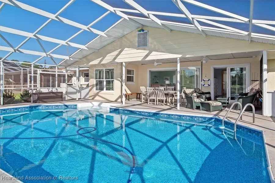 317 Anderson Street Ne, Lake Placid, FL 33852 - Image #3