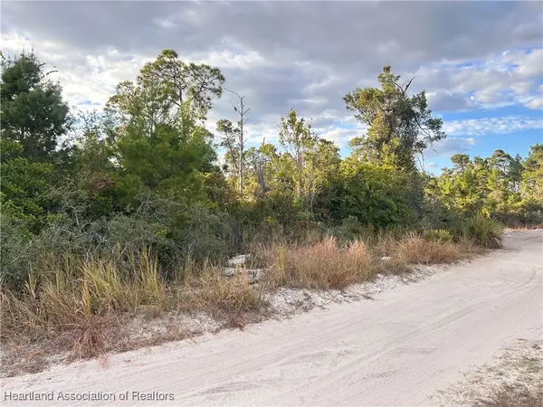 400 Wayside Avenue, Sebring, FL 33872