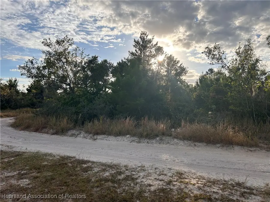 400 Wayside Avenue, Sebring, FL 33872 - Image #3
