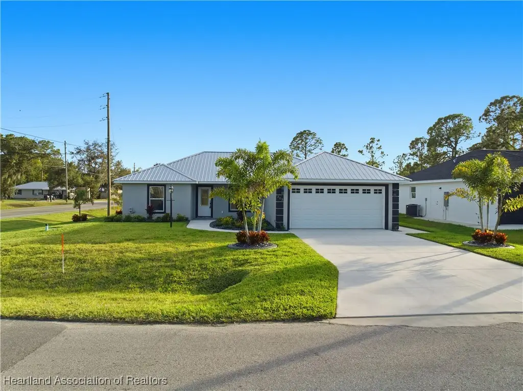 303 Howey Road, Sebring, FL 33872 - Image #1