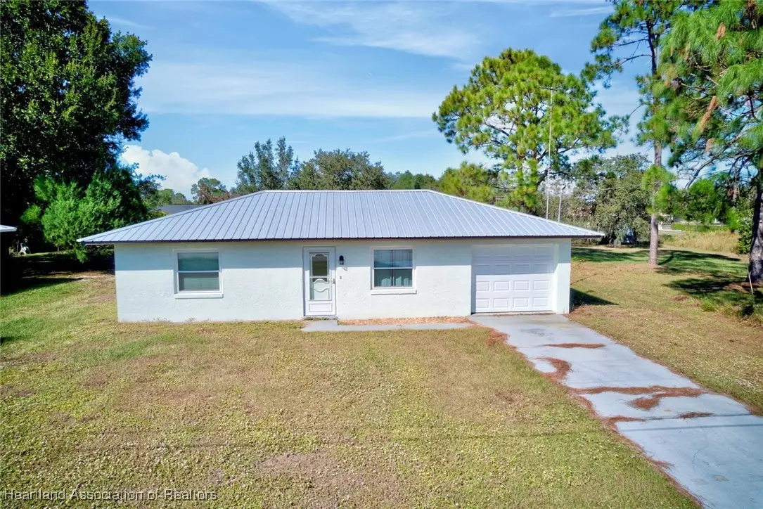 144 Johnson Avenue, Lake Placid, FL 33852 - Image #1