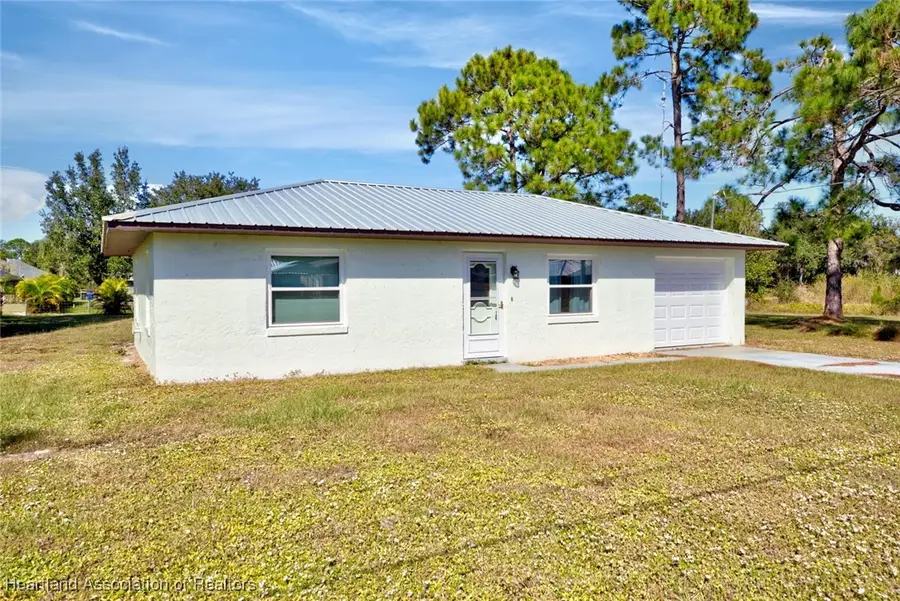 144 Johnson Avenue, Lake Placid, FL 33852 - Image #3