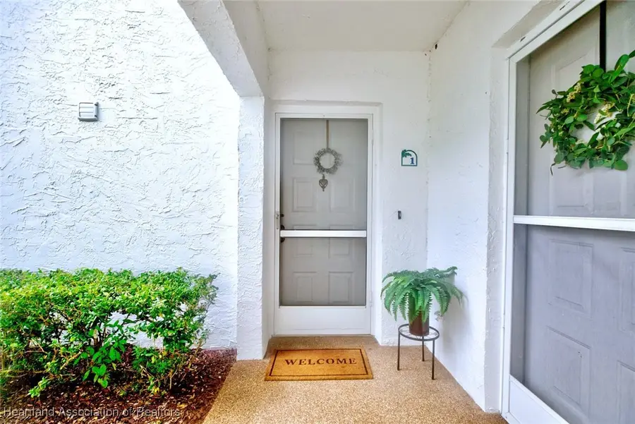 5435 Casablanca Circle #M1, Sebring, FL 33870 - Image #2