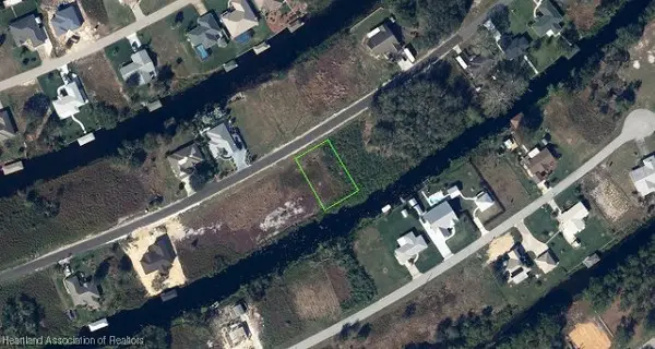 153 Mango Road Ne, Lake Placid, FL 33852