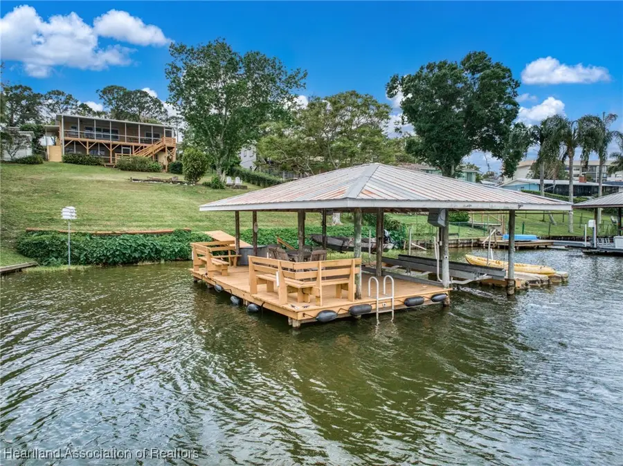 707 Lake Clay Drive S, Lake Placid, FL 33852 - Image #2