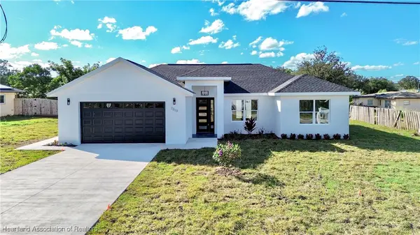 2313 N Olivia Drive, Avon Park, FL 33825