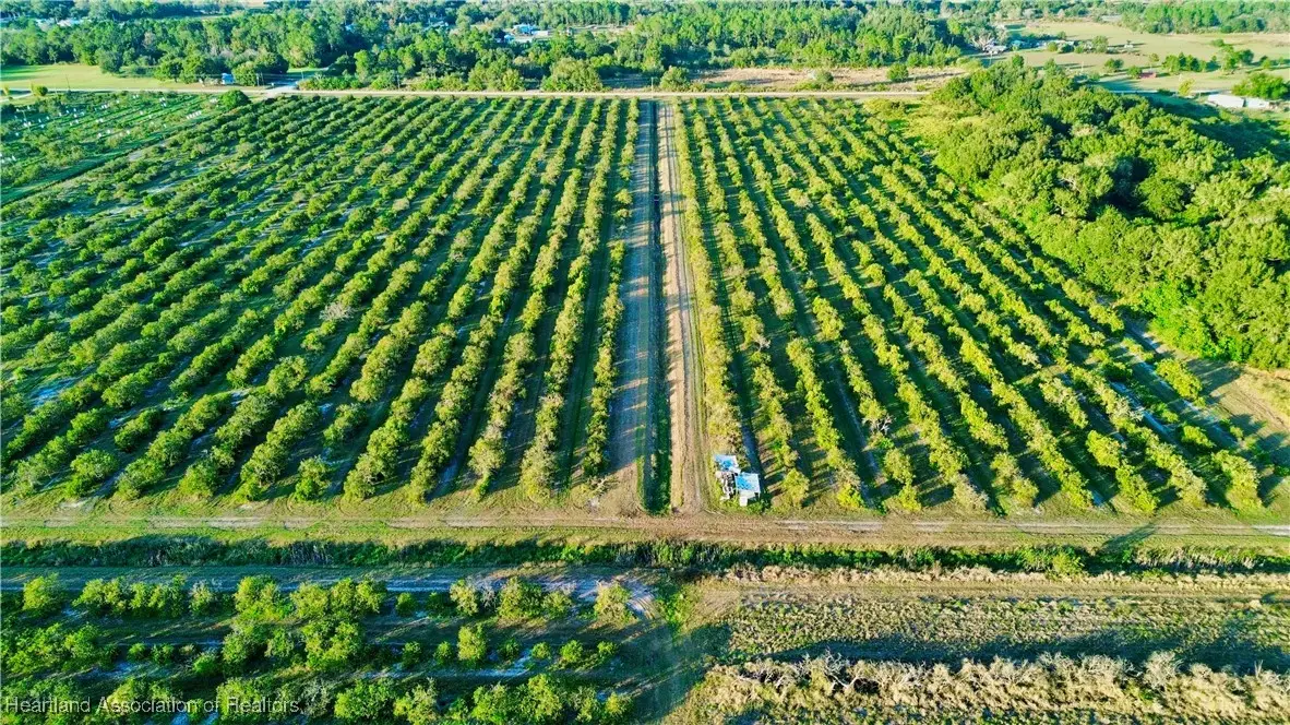 2233 Hicks Road, Lorida, FL 33857 - Image #1