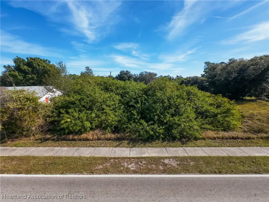 539 S Sun N Lakes Boulevard, Lake Placid, FL 33852 - Image #2