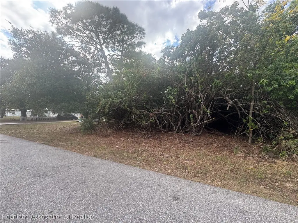 1574 Buck Street, Lake Placid, FL 33852 - Image #1