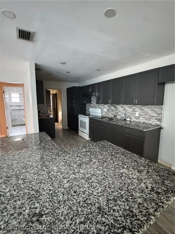 1803 Marian Drive, Sebring, FL 33870 - Image #2