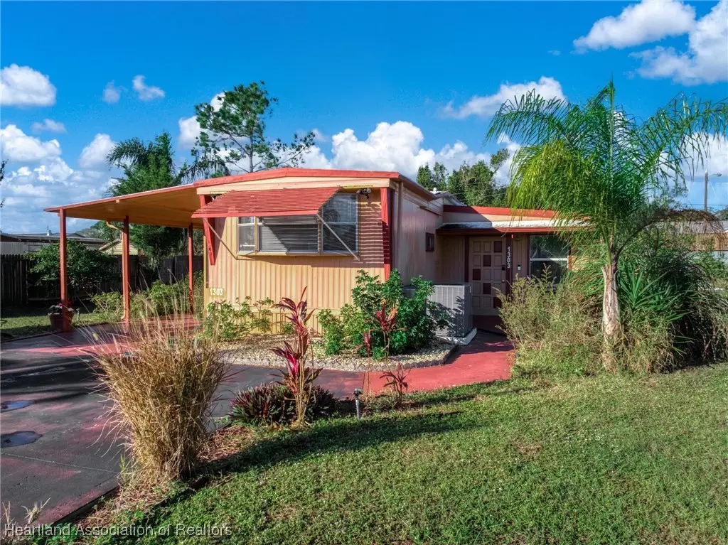 1303 Wightman Avenue, Sebring, FL 33870 - Image #1