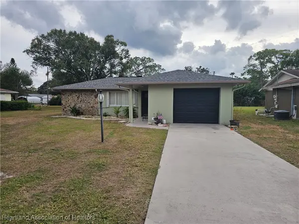 220 Sparrow Avenue, Sebring, FL 33870