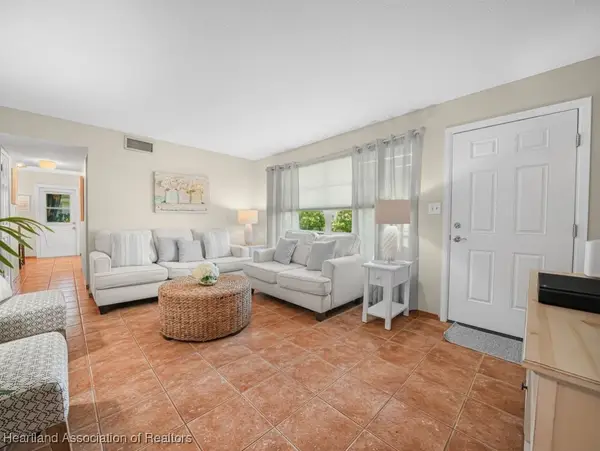 549 Sutton Place #t-19, Longboat Key, FL 34228