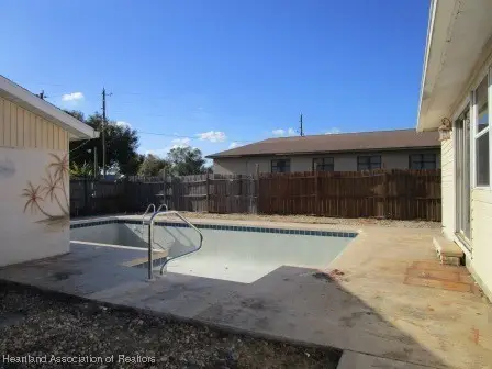 345 Poinsettia Avenue, Sebring, FL 33870 - Image #2