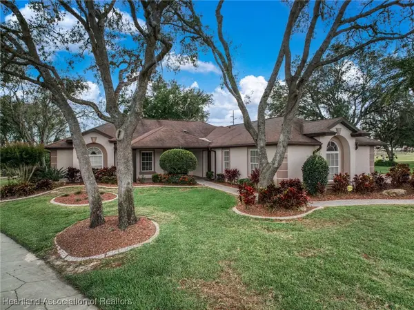 3556 E Glen Eagles Drive, Avon Park, FL 33825