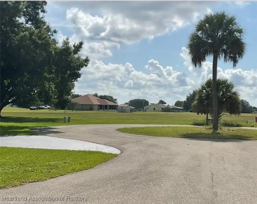 7001 Woodmont Court, Sebring, FL 33876 - Image #2