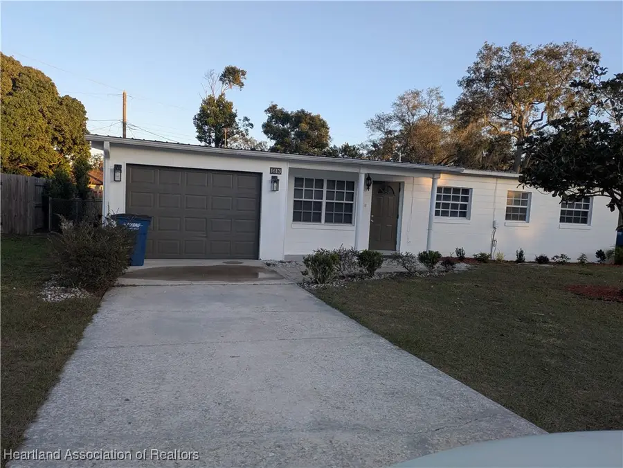 1613 Hitakee Avenue, Sebring, FL 33870 - Image #2