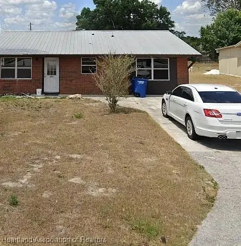 1313 Denise Avenue, Sebring, FL 33870