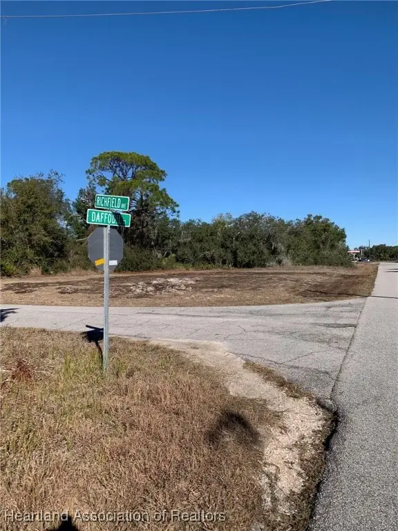 3101 Richfield Avenue, Lake Placid, FL 33852