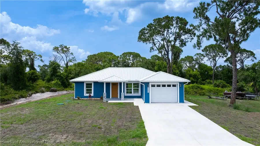 1502 Oak Avenue, Lake Placid, FL 33852 - Image #2