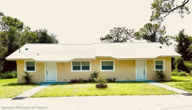 113 Glenn Avenue Nw, Lake Placid, FL 33852 - Image #1