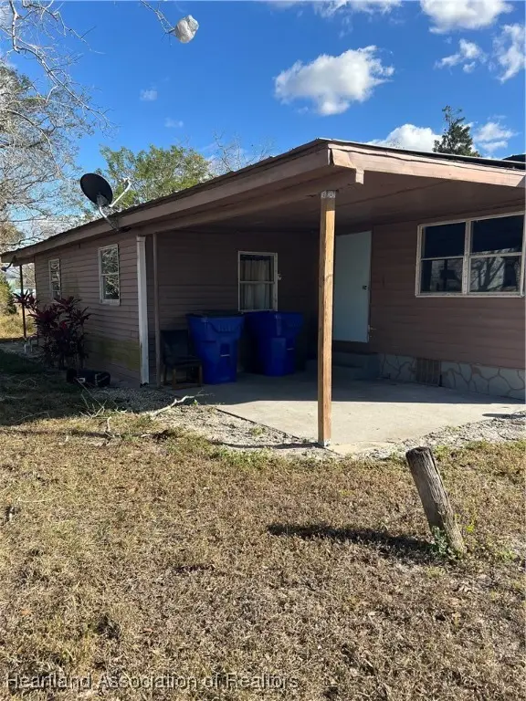 12 Melrose Lane, Lake Placid, FL 33852