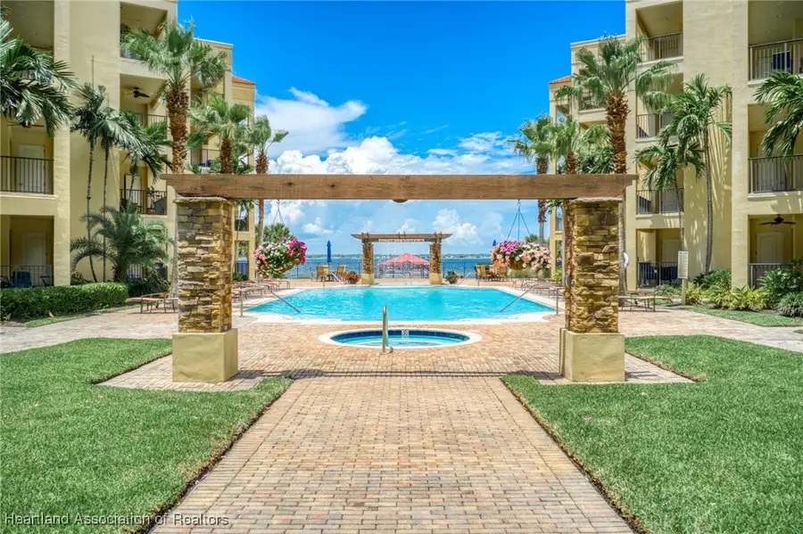 2351 Lakeview Drive #403, Sebring, FL 33870 - Image #3